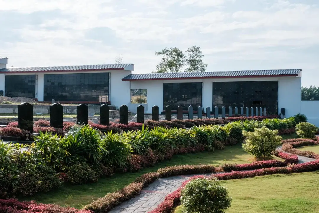 广泉山庄产品骨灰土葬视角4